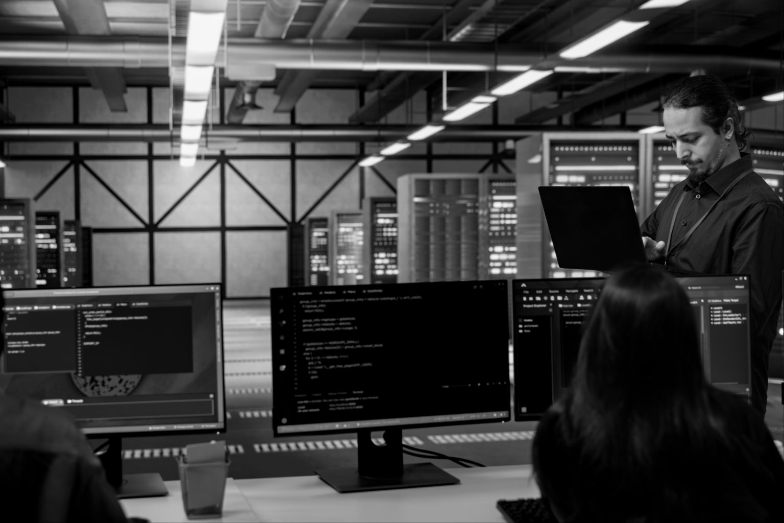 Gsol-Server-Maintenance-Hero